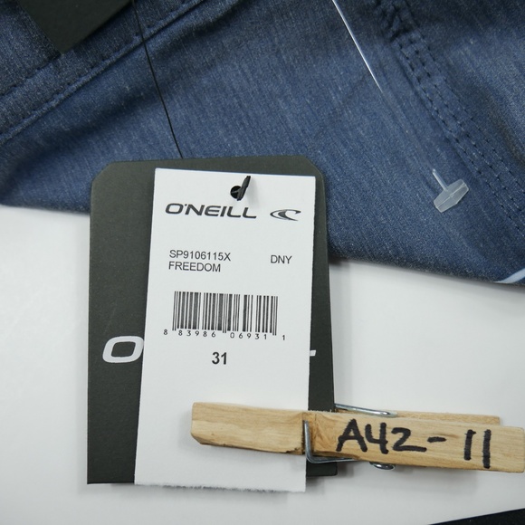 O'Neill USA Quick Dry Stretch 20" Board Shorts 32 - Picture 4 of 8